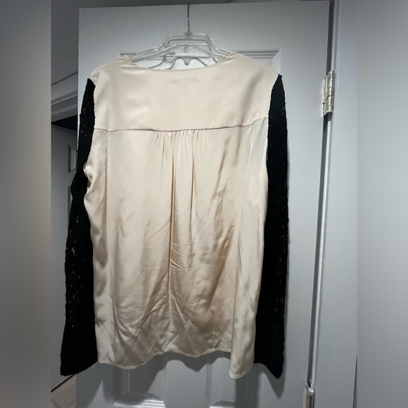 Women’s blouse - Picture 3 of 4